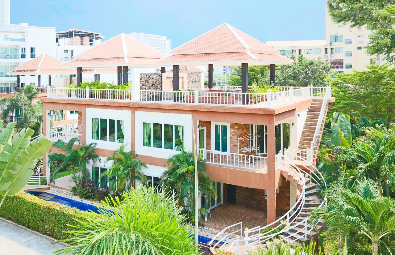 Arabella Villas Pattaya Bagian luar foto