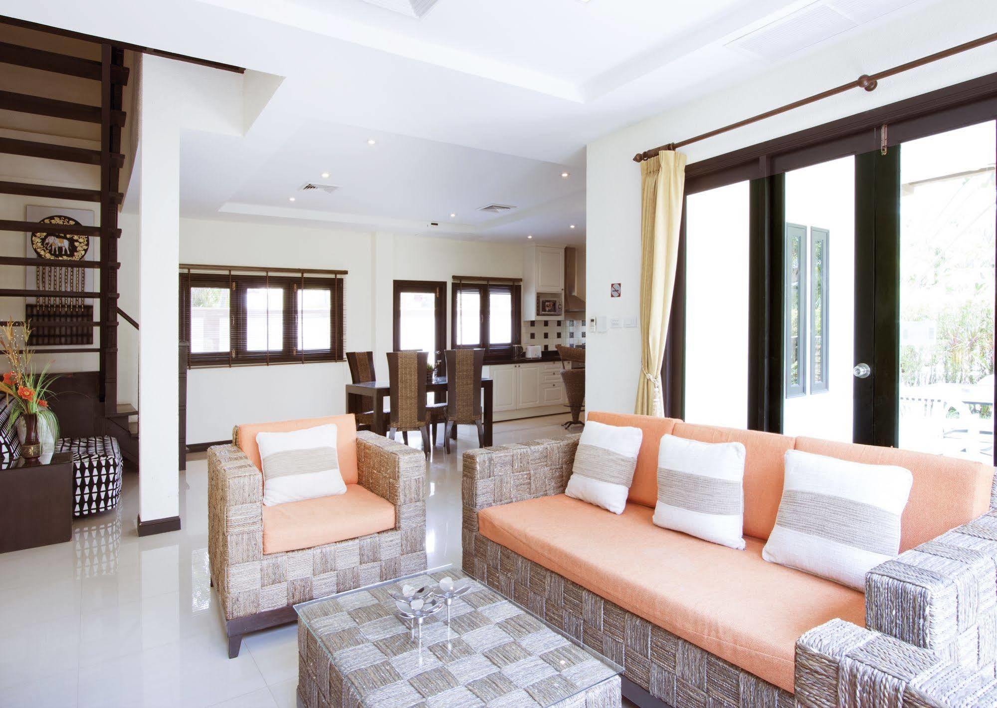 Arabella Villas Pattaya Bagian luar foto